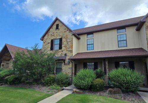 3342 Lieutenant Avenue, College Station, TX, 77845 | Card Image