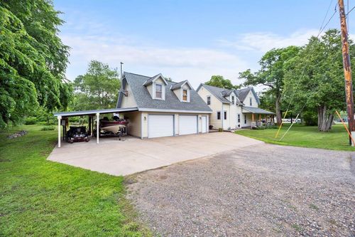 601 3rd Ave E, OSCEOLA, WI, 54020-3012 | Card Image