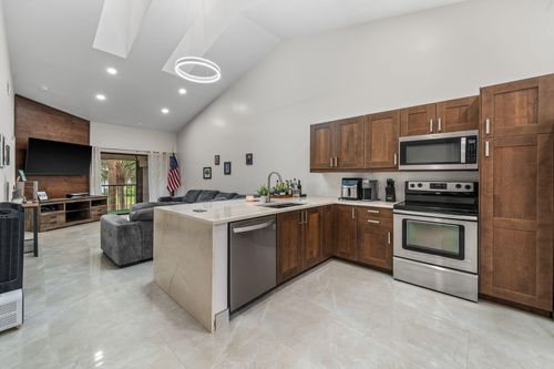 apt-c2-600 Crosswinds Dr, Greenacres, FL, 33413-2068 | Card Image