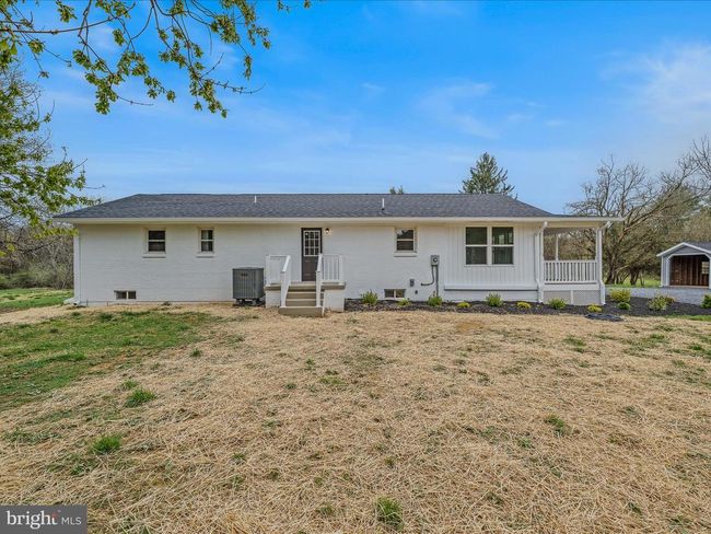 89 Morgan Grove Rd, Home with 4 bedrooms, 3 bathrooms and null parking in SHEPHERDSTOWN WV | Image 46