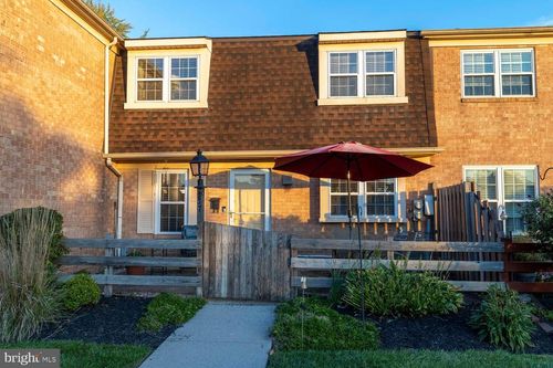 237 Arbour Ct, NORTH WALES, PA, 19454-4037 | Card Image