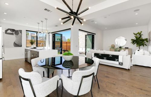 731 Valley Ave, Solana Beach, CA, 92075 | Card Image