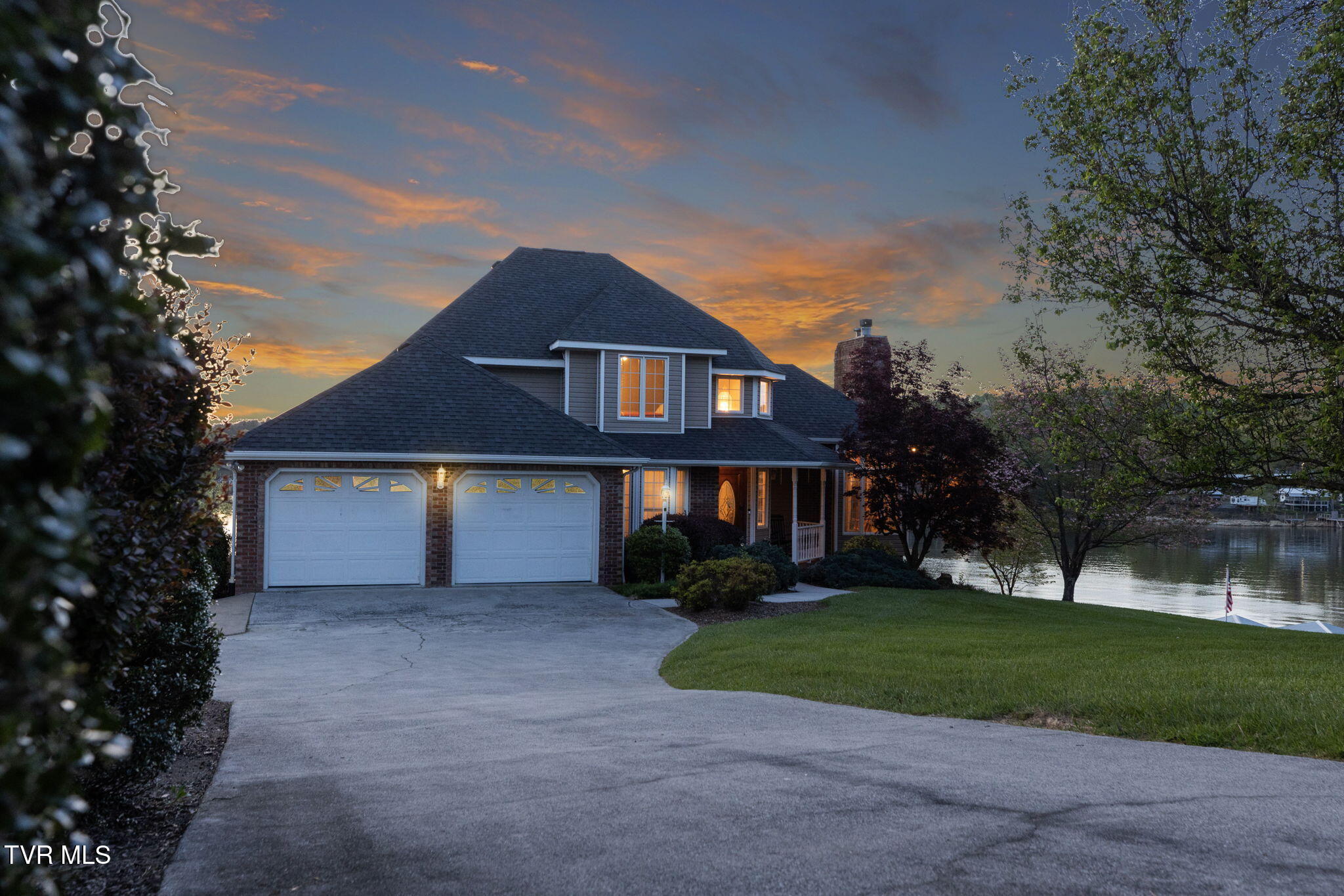 Residential Lease in Piney Flats 3