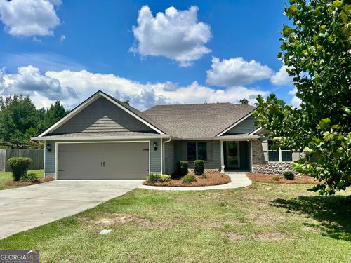 911 46th St E, Tifton, GA, 31794-1556 | Card Image