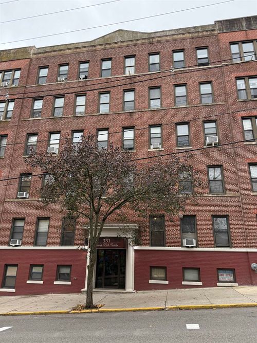 apt-33-331 79th St, North Bergen, NJ, 07047-5675 | Card Image