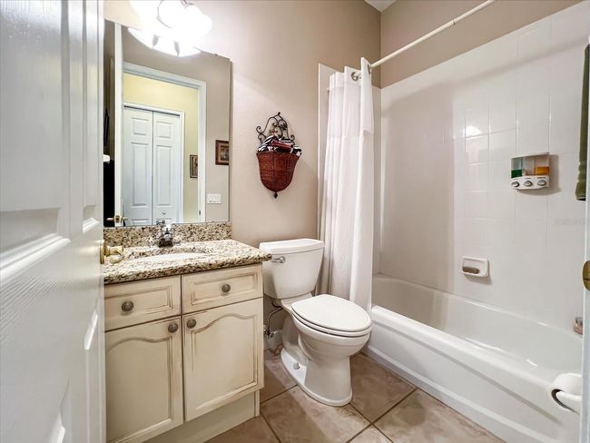 Guest bath | Image 41