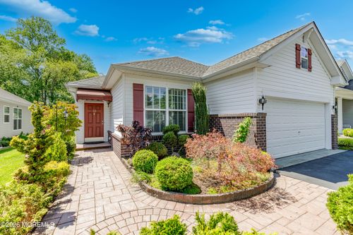53 Kingston Dr, Jackson, NJ, 08527-4956 | Card Image