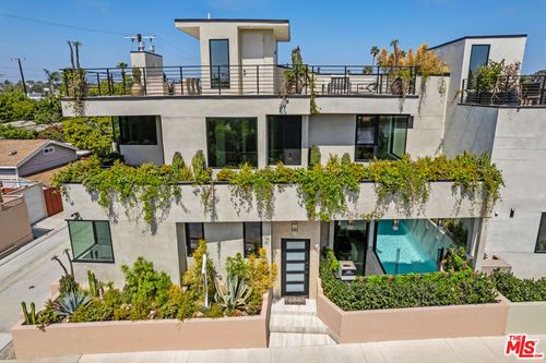 616 7th Ave, Venice, CA, 90291-2723 | Card Image
