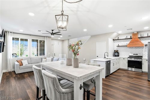 3262 Palindrome Ave, Henderson, NV, 89002 | Card Image