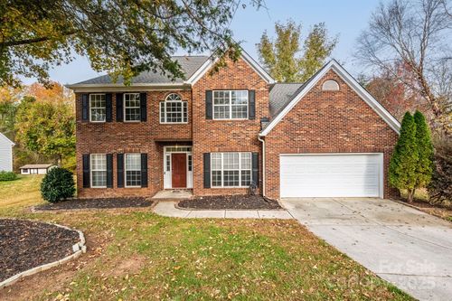 5677 Berry Ridge Dr, Harrisburg, NC, 28075-8347 | Card Image