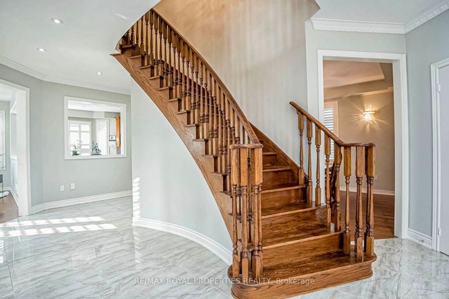 38 Sanders Dr, House other with 4 bedrooms, 4 bathrooms and 2 parking in Markham ON | Image 15