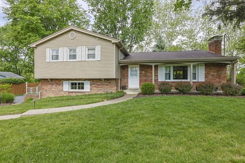 10631 Cinderella Dr, Montgomery, OH, 45242-4910 | Card Image