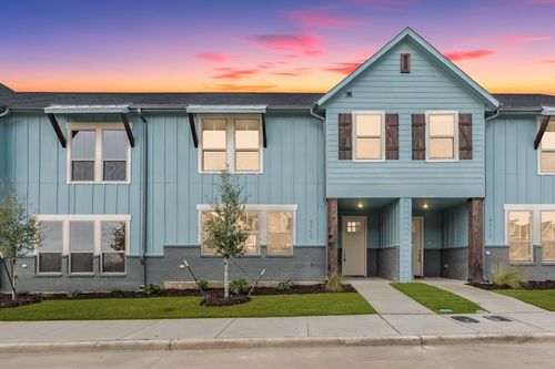 9709 Thorncrown Ln, Fort Worth, TX, 76179-0017 | Card Image