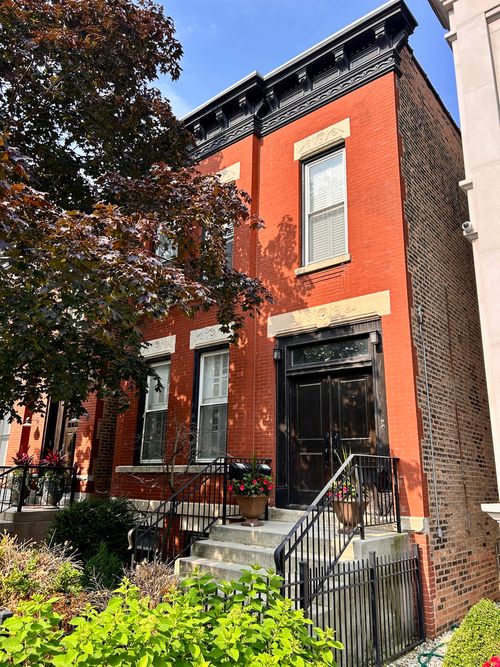 1-2024 Clifton Ave, Chicago, IL, 60614-4120 | Card Image