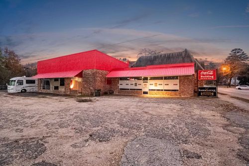 355 S Main St, Monticello, AR, 71655-4815 | Card Image