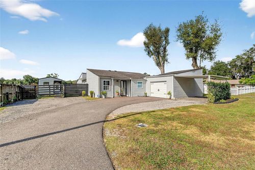 1009 Lenna Ave, Seffner, FL, 33584-5135 | Card Image