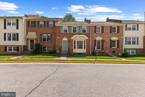 7885 Carla Ct, SPRINGFIELD, VA, 22153-2904 | Card Image