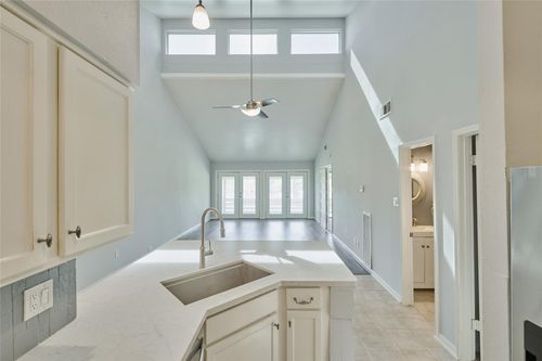 192 April Point Dr N, Montgomery, TX, 77356-8873 | Card Image