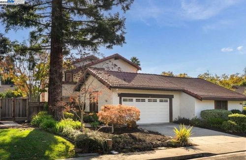 725 Old Creek Rd, Danville, CA, 94526 | Card Image