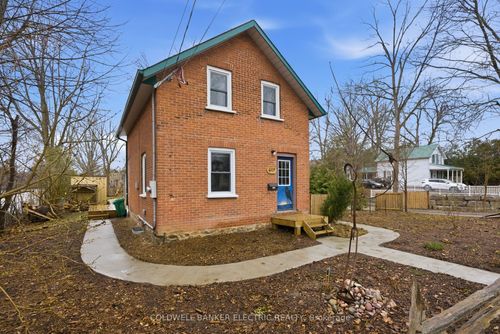 607 Armour Rd, Peterborough, ON, K9H1Z3 | Card Image