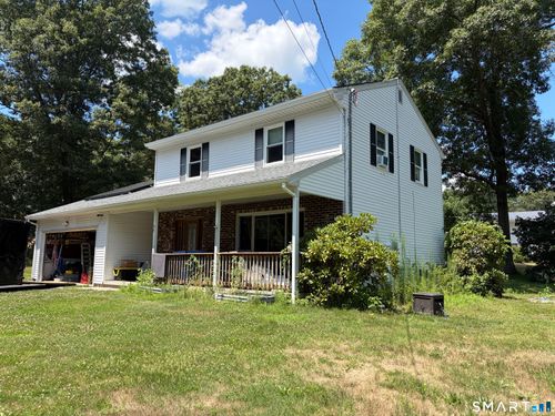40 Taft St, Killingly, CT, 06239-4228 | Card Image