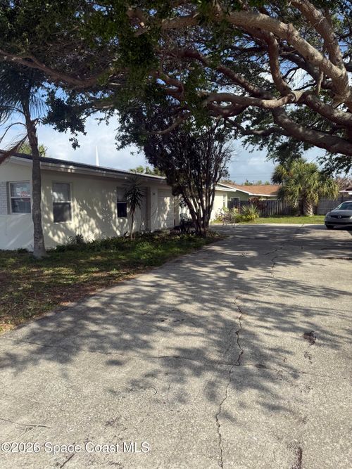140 Niemira Ave, Indialantic, FL, 32903-2918 | Card Image