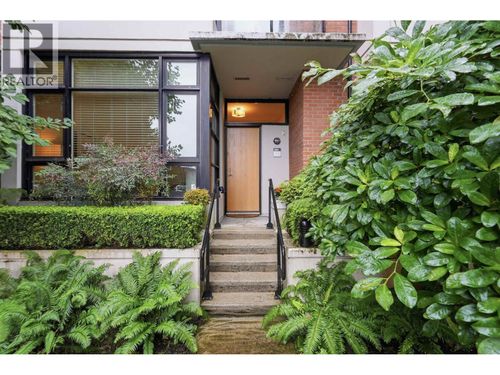 288 E 11th Ave, Vancouver, BC, V5T2C3 | Card Image