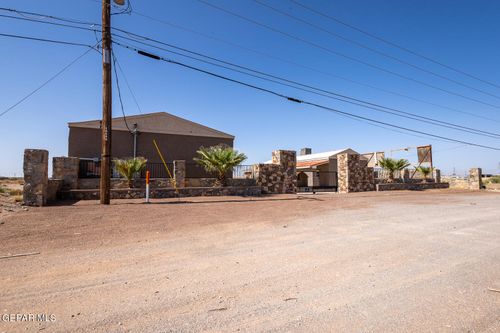 13644 David Dr, El Paso, TX, 79938-4598 | Card Image