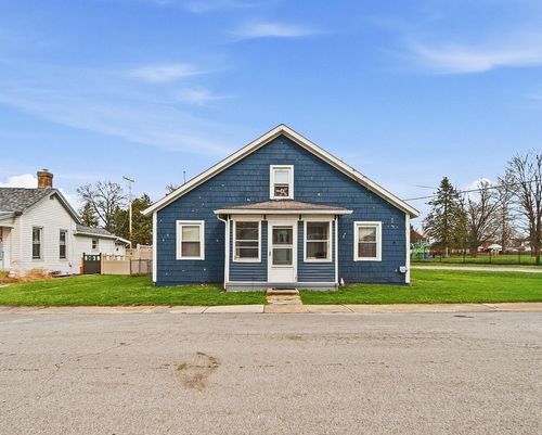 68 S West St, West Jefferson, OH, 43162-1445 | Card Image