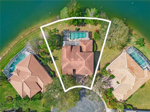 3991 Kirk Ct, NAPLES, FL, 34116-7318 | Card Image