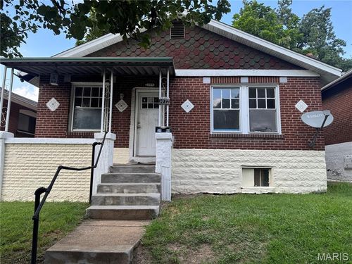 1937 Chippewa St, Saint Louis, MO, 63118-4119 | Card Image
