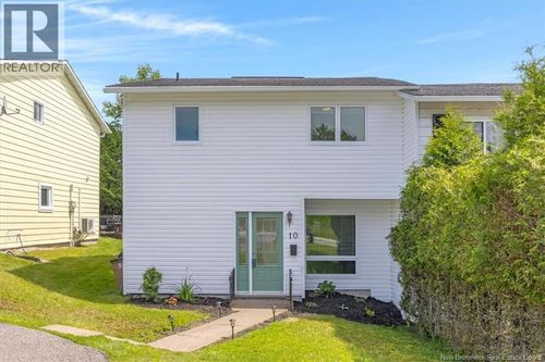 10 Noel Ave, Saint John, NB, E2K4M2 | Card Image