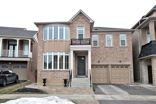30 Valmont Ave, Richmond Hill, ON, L4E0P8 | Card Image