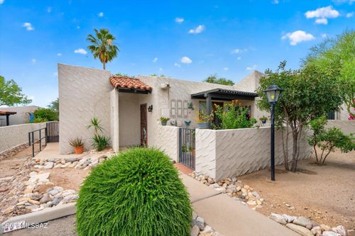 4520 E La Estancia, Tucson, AZ, 85718 | Card Image