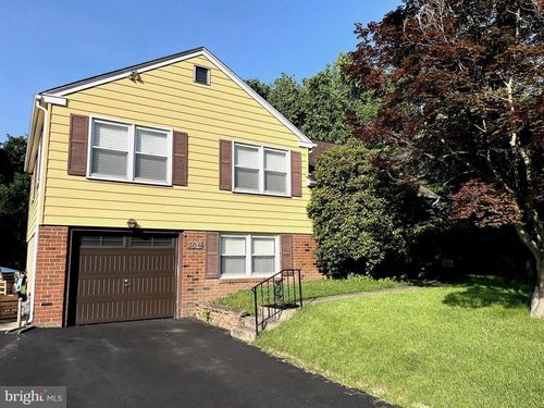 506 Marcia Ln, EAST NORRITON, PA, 19403-4130 | Card Image