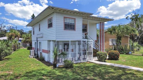 2371 7th Street S, St Petersburg, FL, 33705 | Card Image