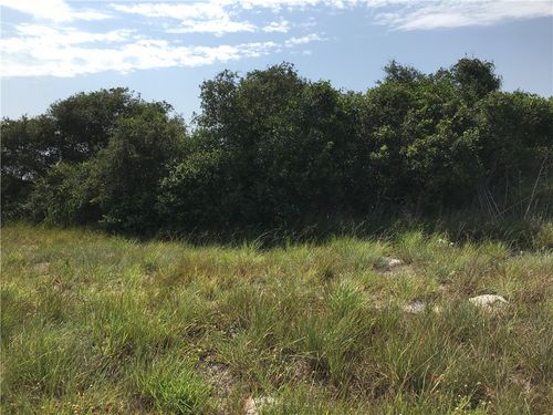 2011 Smith Rd, Aransas Pass, TX, 78336 | Card Image