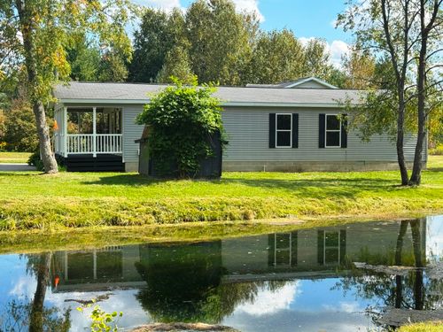 21337 9 Mile Rd, Reed City, MI, 49677-8471 | Card Image