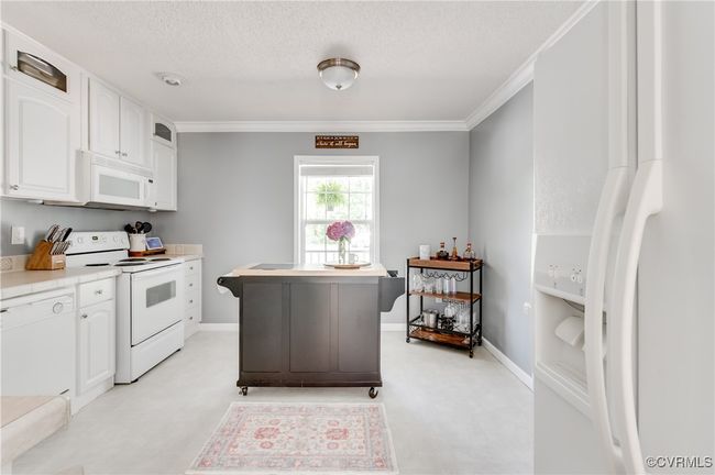 251 Apache Dr, House other with 3 bedrooms, 2 bathrooms and null parking in Deltaville VA | Image 12