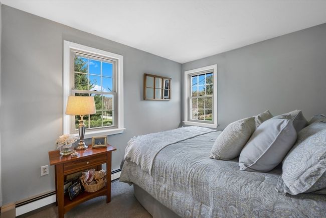 209 Forest St, House other with 3 bedrooms, 2 bathrooms and 6 parking in Franklin MA | Image 20