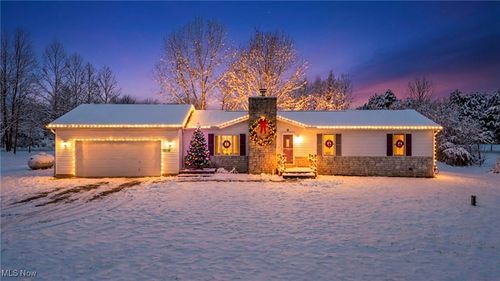 5780 Carsten Rd, Medina, OH, 44256-9124 | Card Image