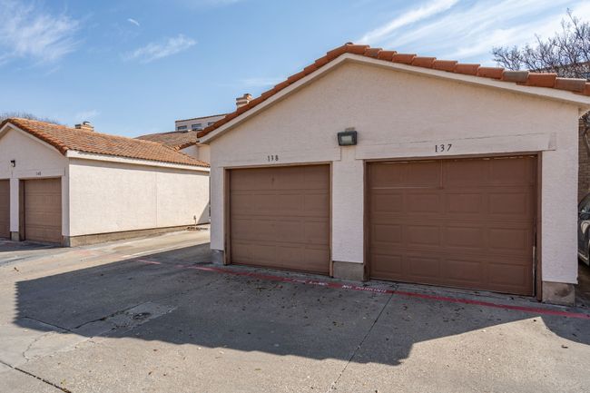 1 car garage parking | Image 27