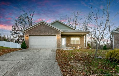 7900 Meyer Loop, Sellersburg, IN, 47172-2842 | Card Image