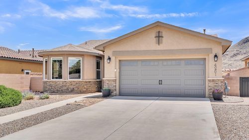 4261 Red River Rd Sw, Los Lunas, NM, 87031-7278 | Card Image