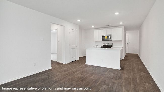405 Wild Goose Drive, House other with 3 bedrooms, 2 bathrooms and null parking in Luling TX | Image 13