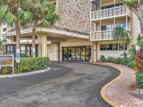 apt-716-800 Ne 195th St, Miami, FL, 33179-3439 | Card Image