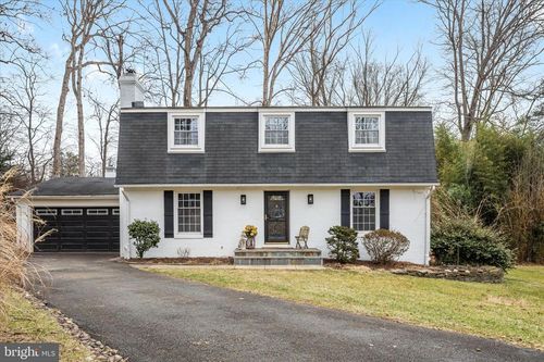 1002 Kerge Ct Se, VIENNA, VA, 22180-5925 | Card Image