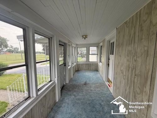 211 Huber Dr, Monroe, MI, 48162-3250 | Card Image