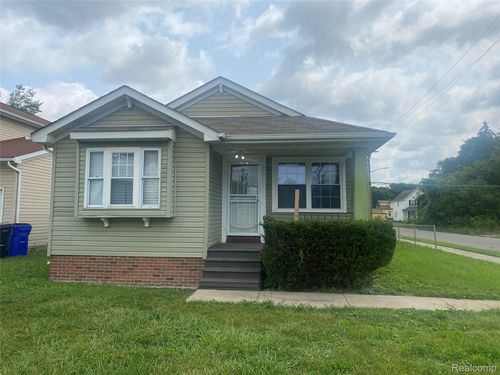 13021 E Forest Ave, Detroit, MI, 48215-2076 | Card Image