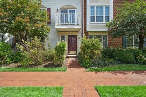 14 Walnut St, Jersey City, NJ, 07305-4839 | Card Image